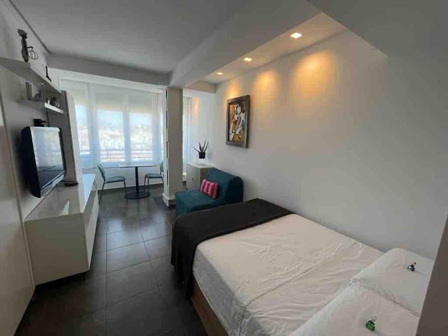 Céntrico apartamento en el Riscal Alicante Exterior foto