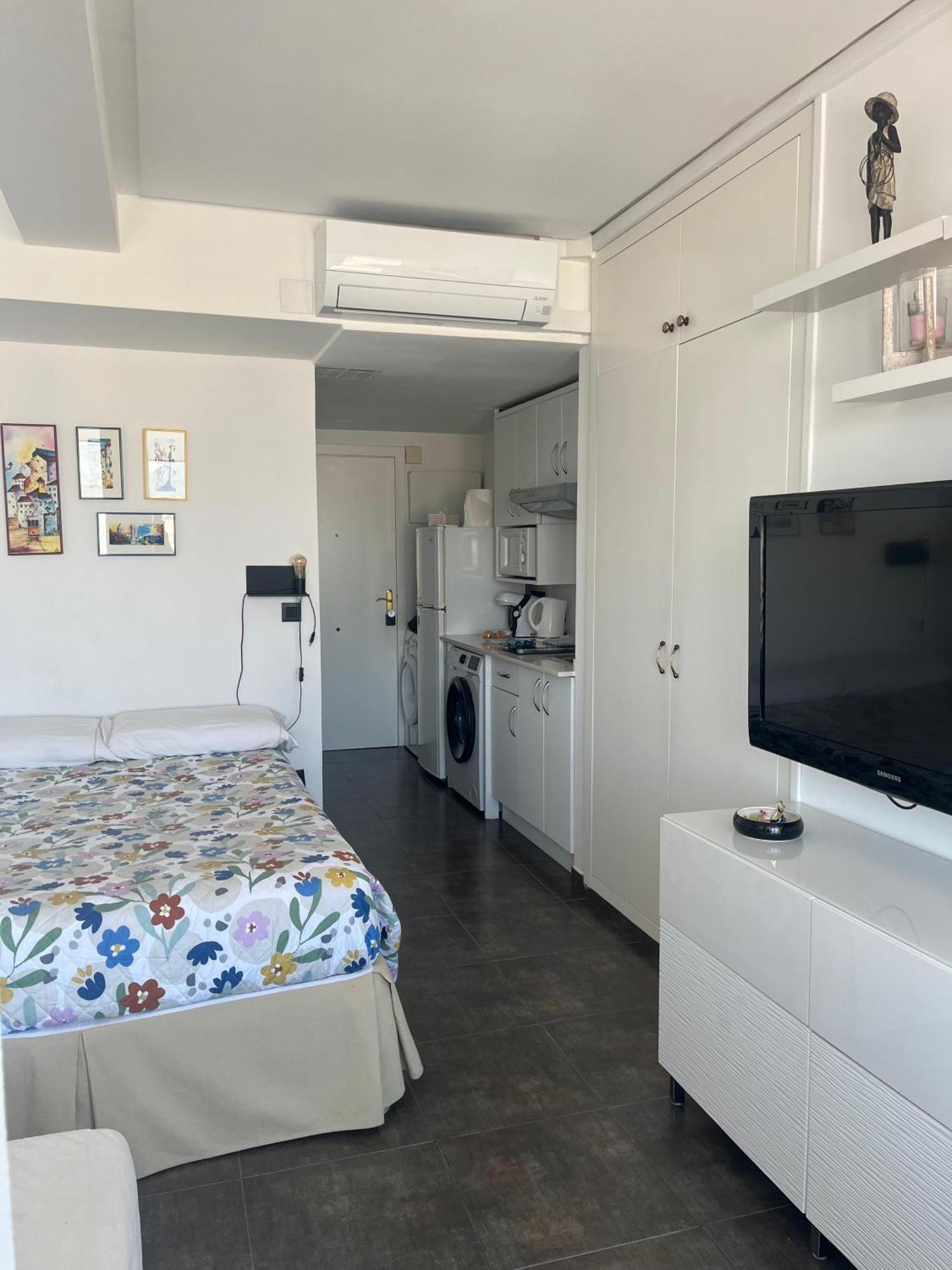 Céntrico apartamento en el Riscal Alicante Exterior foto